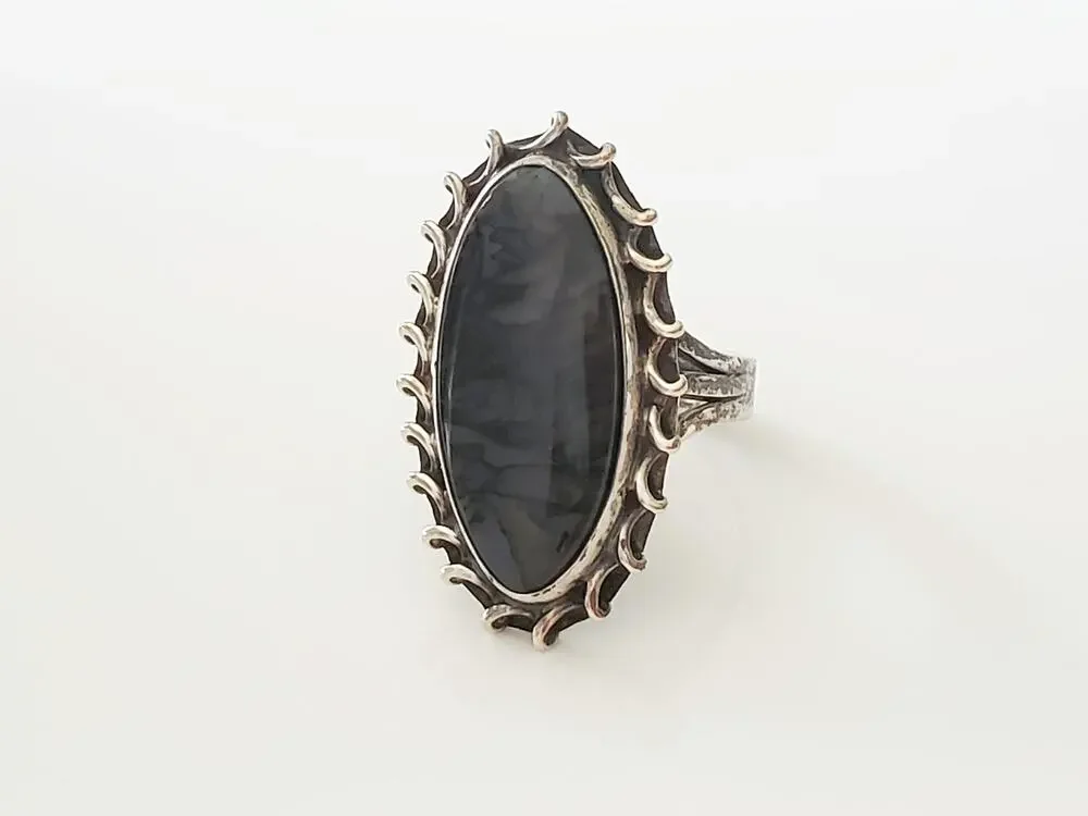 Vintage Sterling Silver Oval Onyx Ring